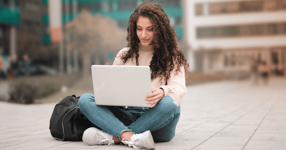 Cari-Tahu-Yuk-9-Jenis-Lowongan-Kerja-Untuk-Anak-Sekolah